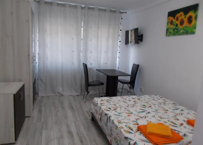 Apartment Peninsula-cazino,dalvi *